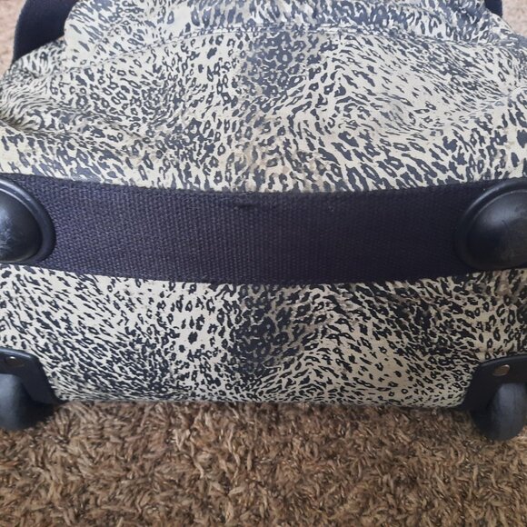 Kipling Wheeled Duffle Animal Print Nylon Wheeled Luggage, Travel Bag 11x15x28 - Picture 10 of 15